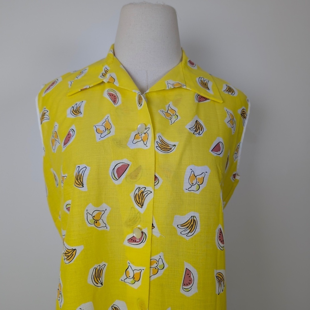 Yellow Fruit Duster Pajamas Button Down Size Medium Midi (v) - Picture 4 of 11
